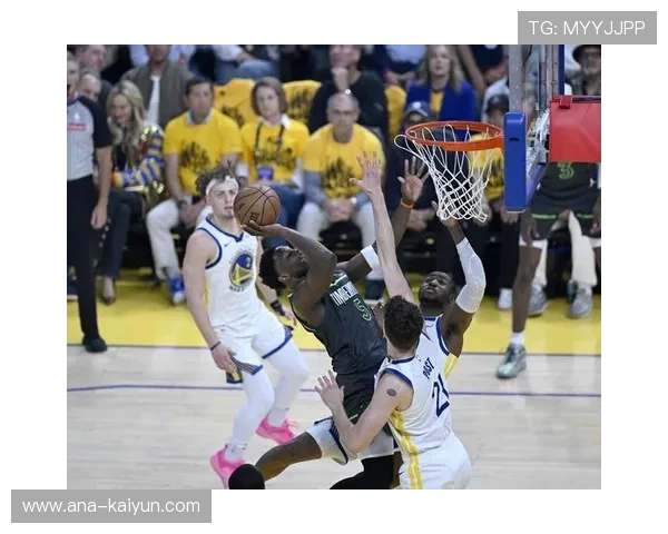 雷霆121-111击败掘金，亚历山大35+7+5+5抢断末节锁胜